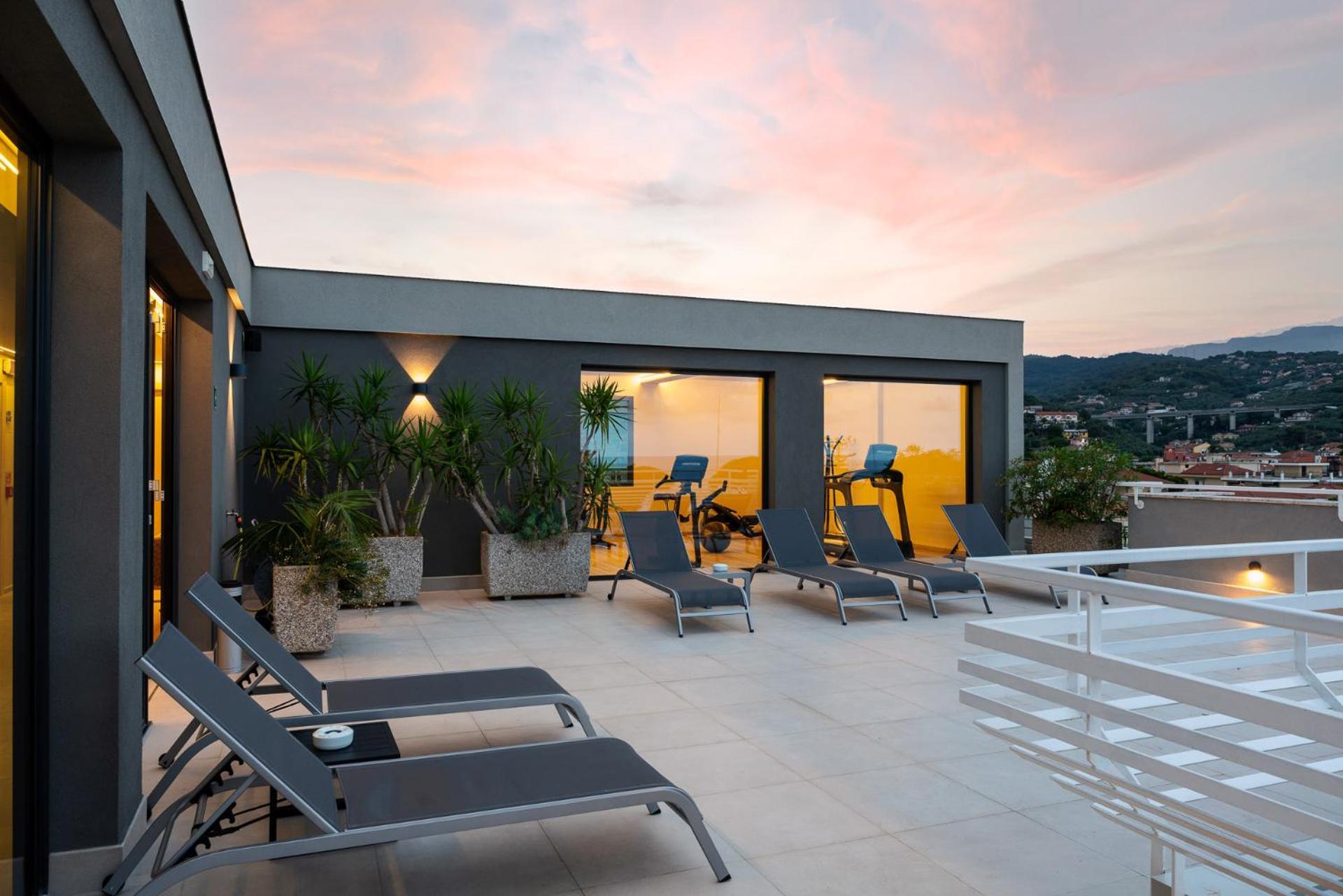 Corallo Wellness Hotel Diano Marina Exterior foto